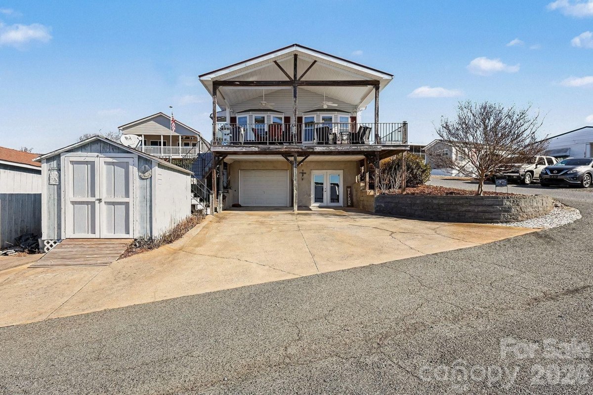 103 Oriole Road