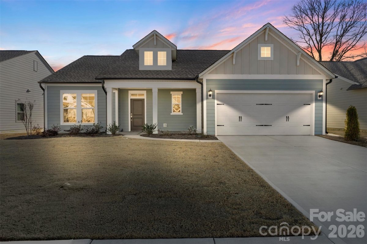 3229 Vermillion Drive