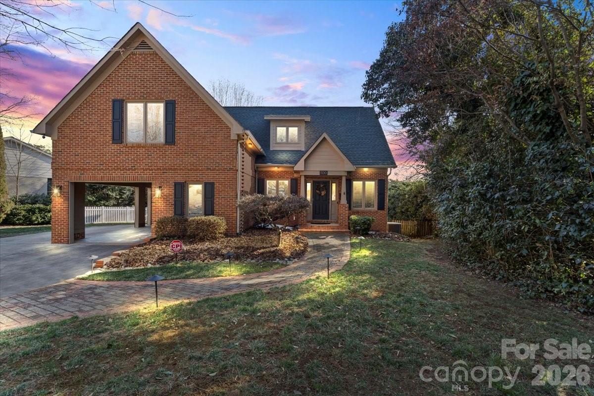 1130 Montford Drive