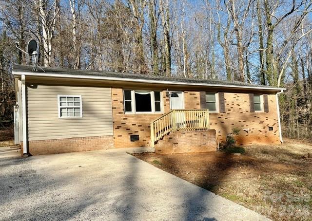 2120 Fallsdale Drive