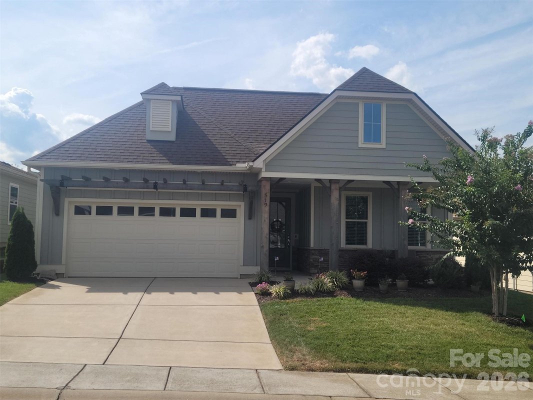 519 Bowline Drive