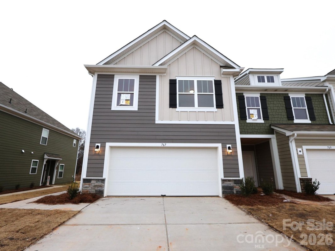 767 Kitfox Drive