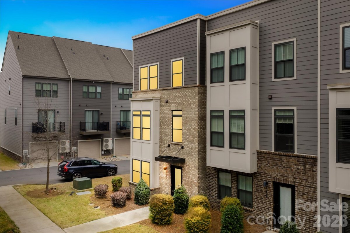 563 Nantahala Drive