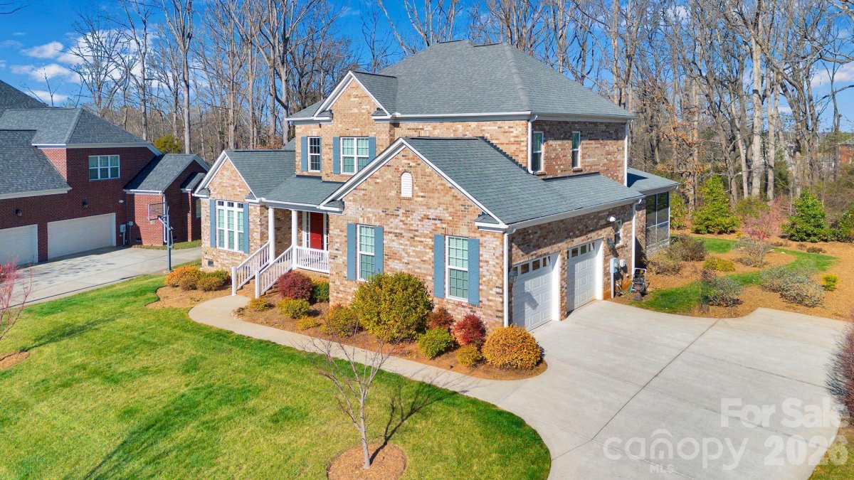 535 Brightleaf Place