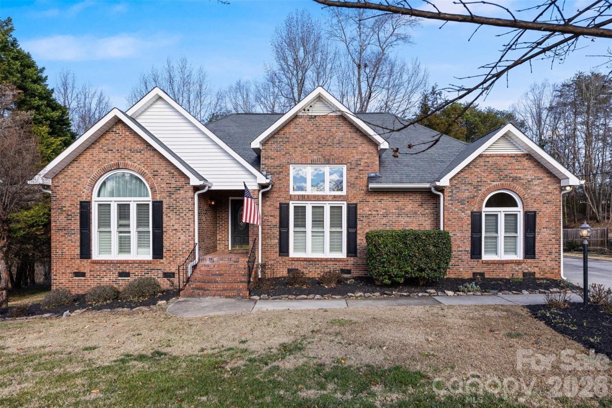 1035 South Bank Drive