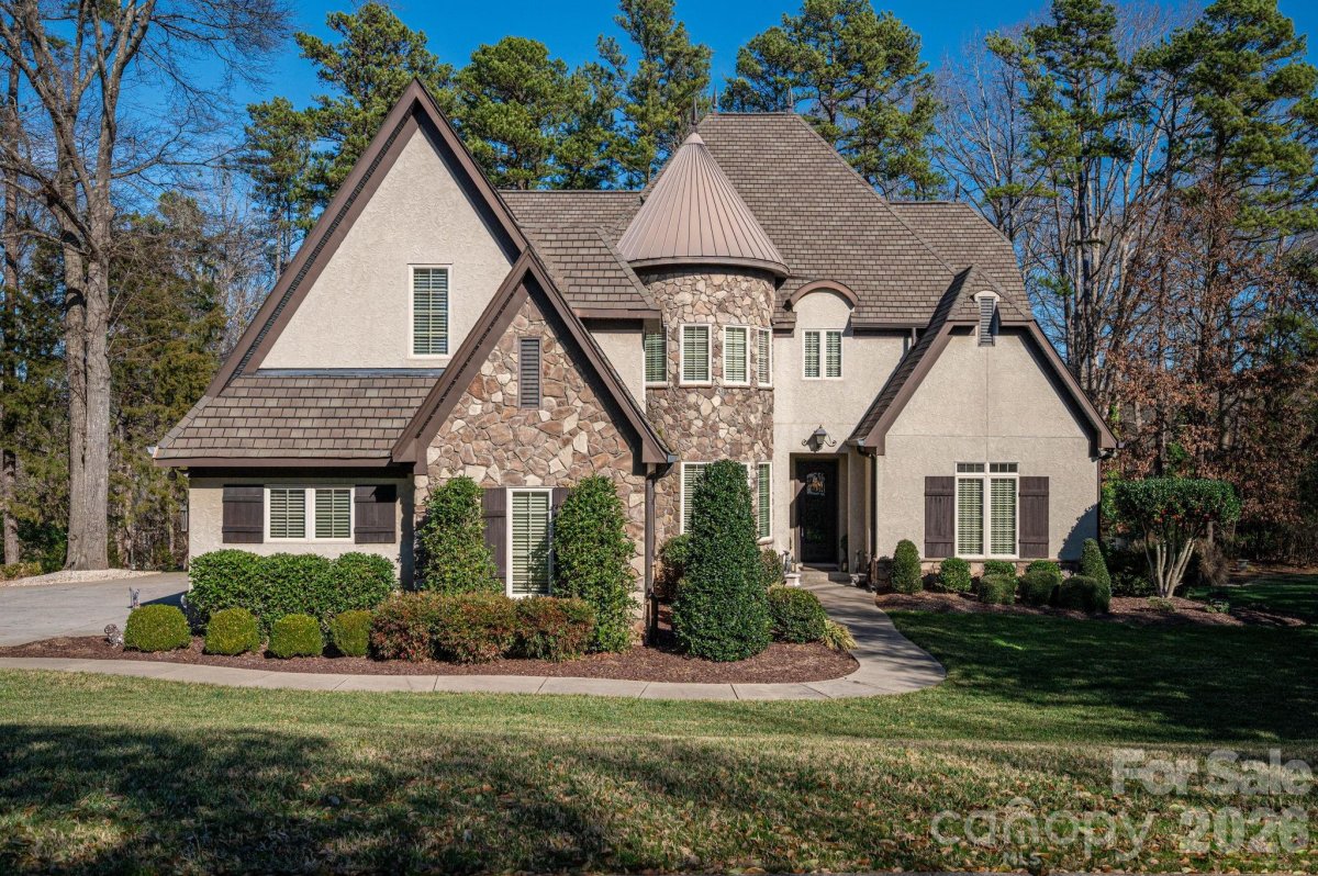 8000 Water View Drive