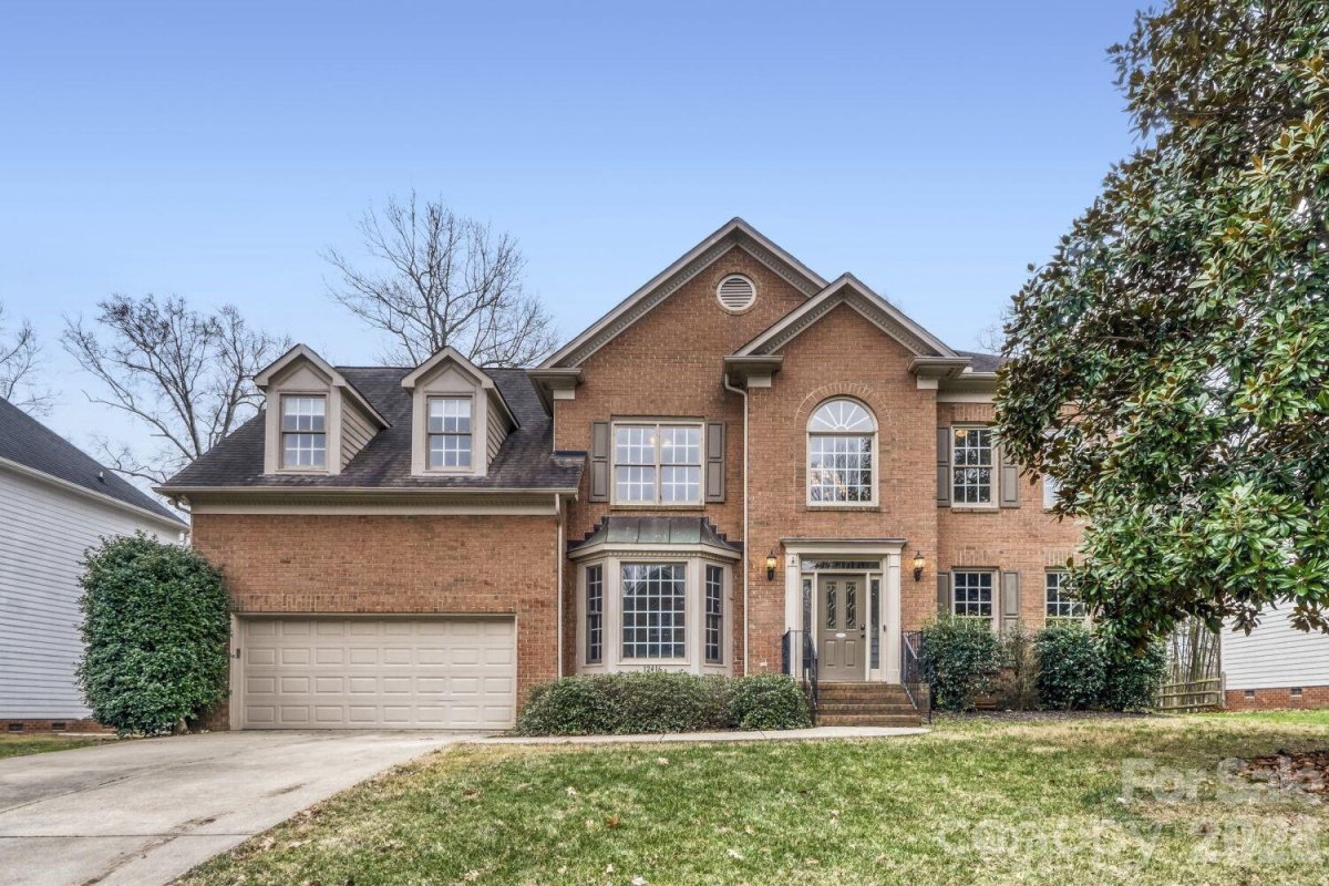 12416 Sylvan Oak Way