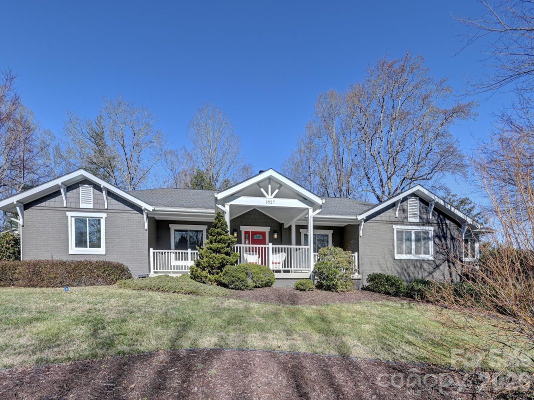 1827 Laurel Park Highway