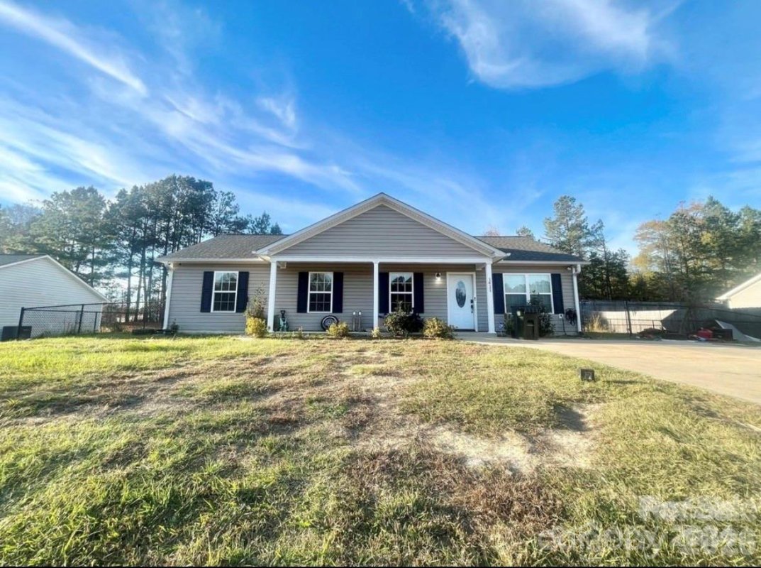 1411 Foxbrook Circle