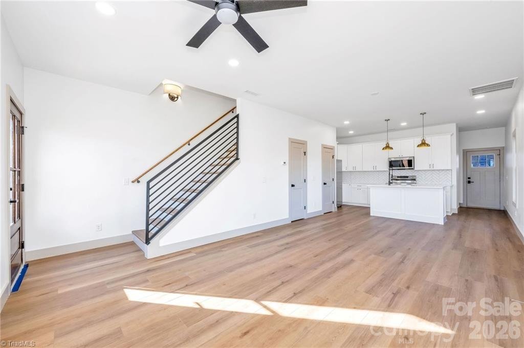 2119 24th Street Lane