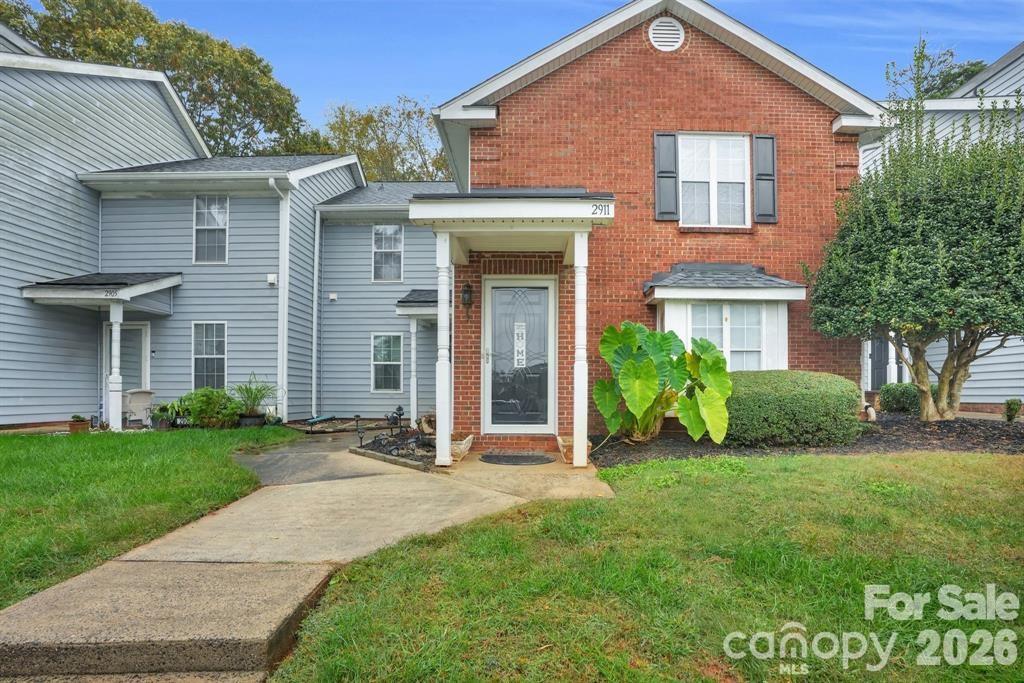 2911 Iron Gate Lane