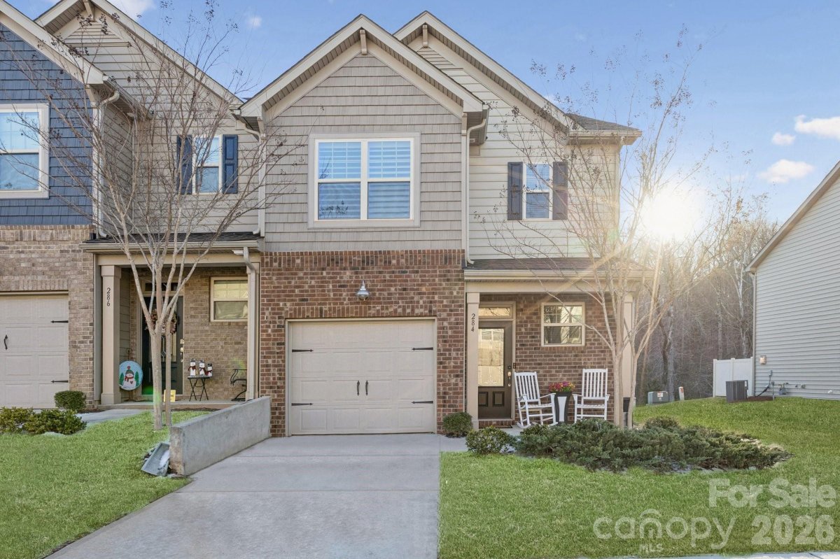 284 Ascot Run Way