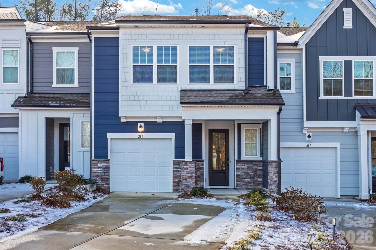 285 Brooks Springs Drive