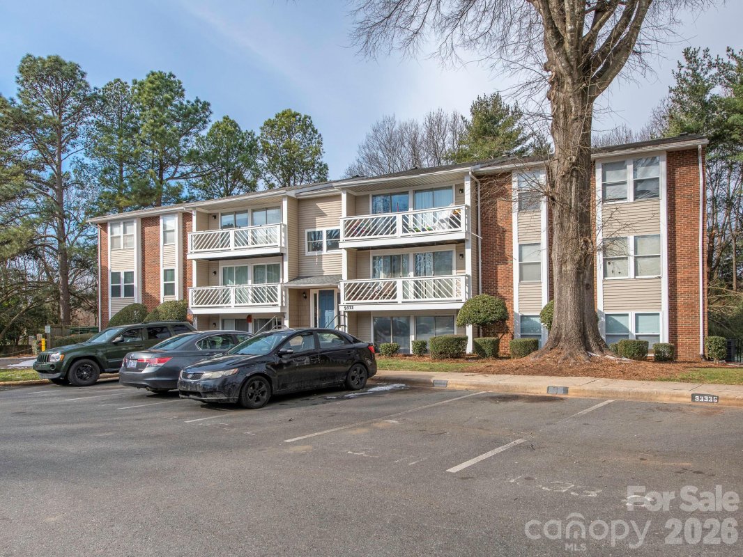 9333 Old Concord Road