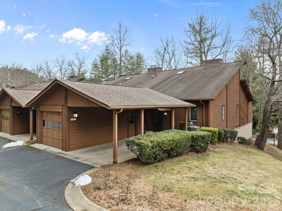 501 Woodfield Drive