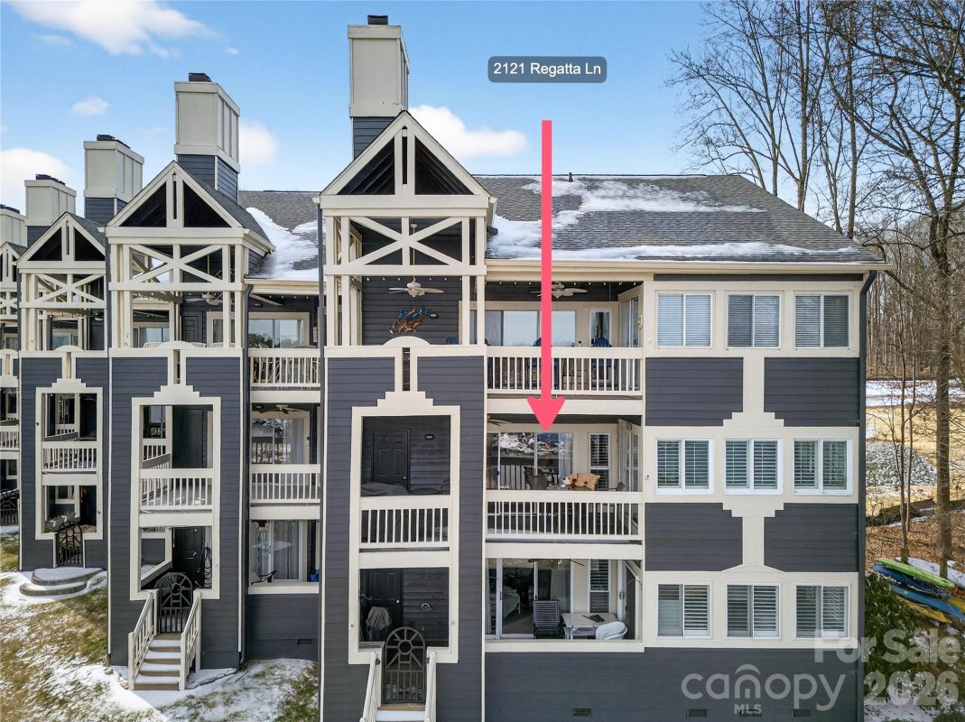 2121 Regatta Lane