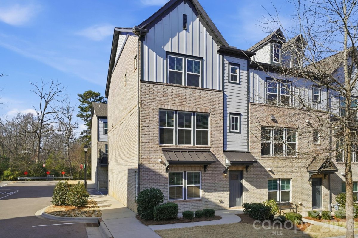 604 Tudor Park Way