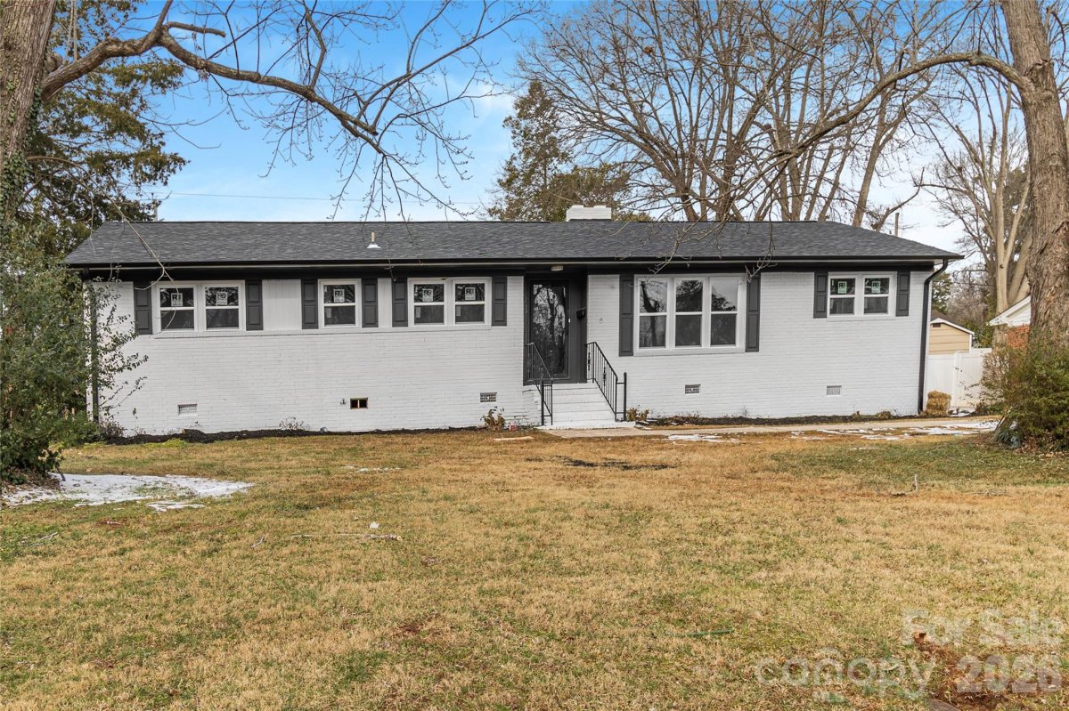 601 Downey Place