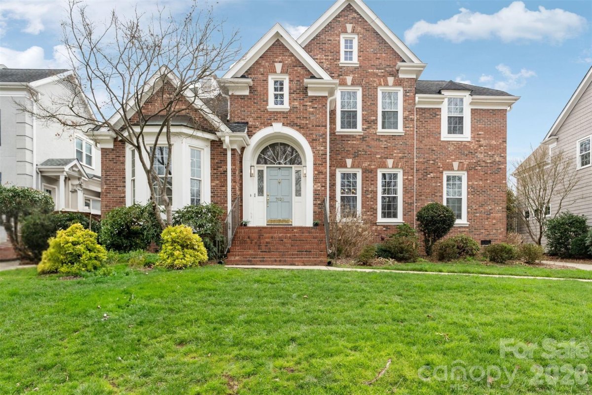 7620 Compton Court