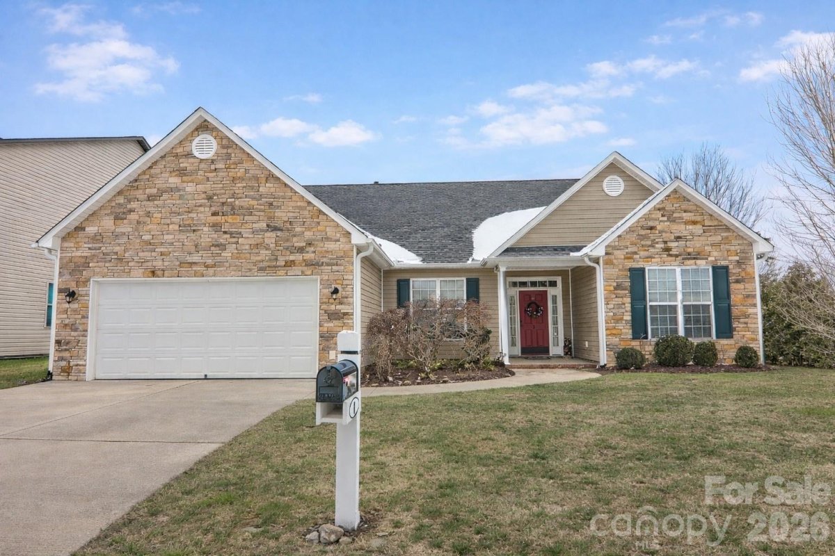 1 Breyerton Court