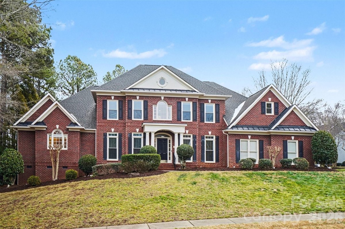 12006 Bridgeview Lane