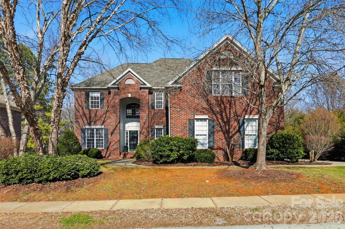 8526 Wren Creek Drive