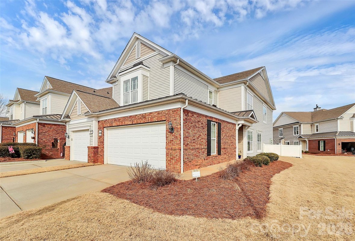 44424 Oriole Drive