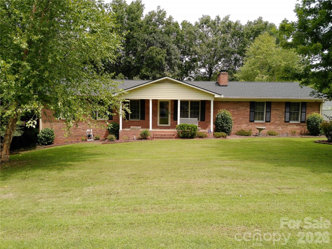 216 Williams Road