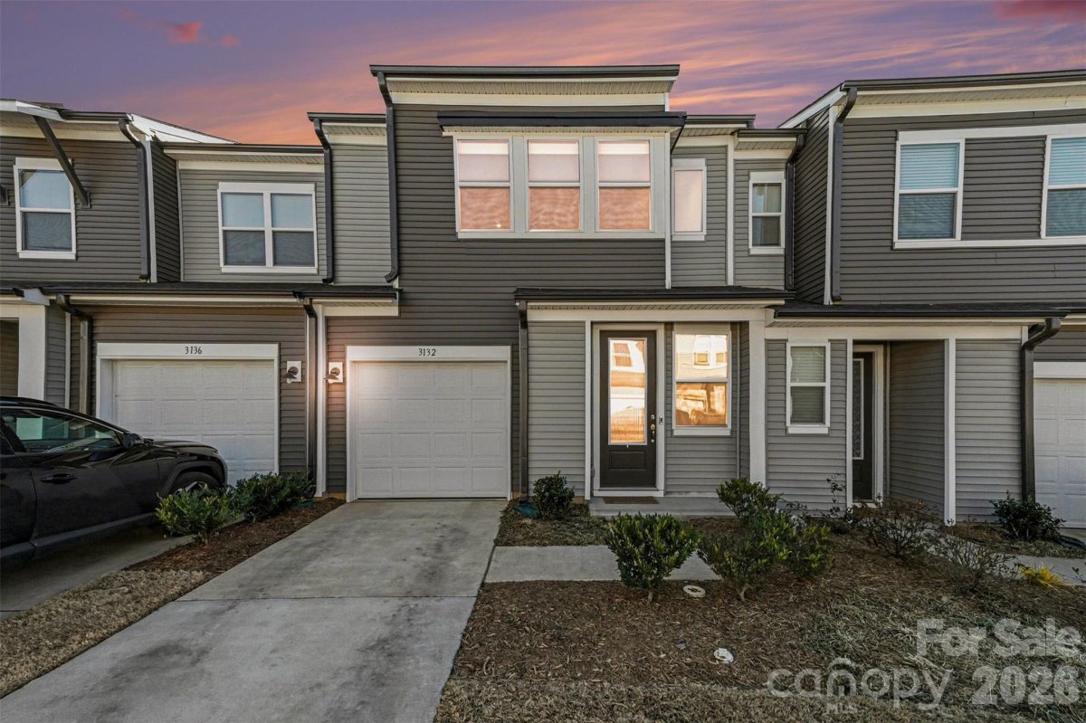 3132 Hutton Gardens Lane