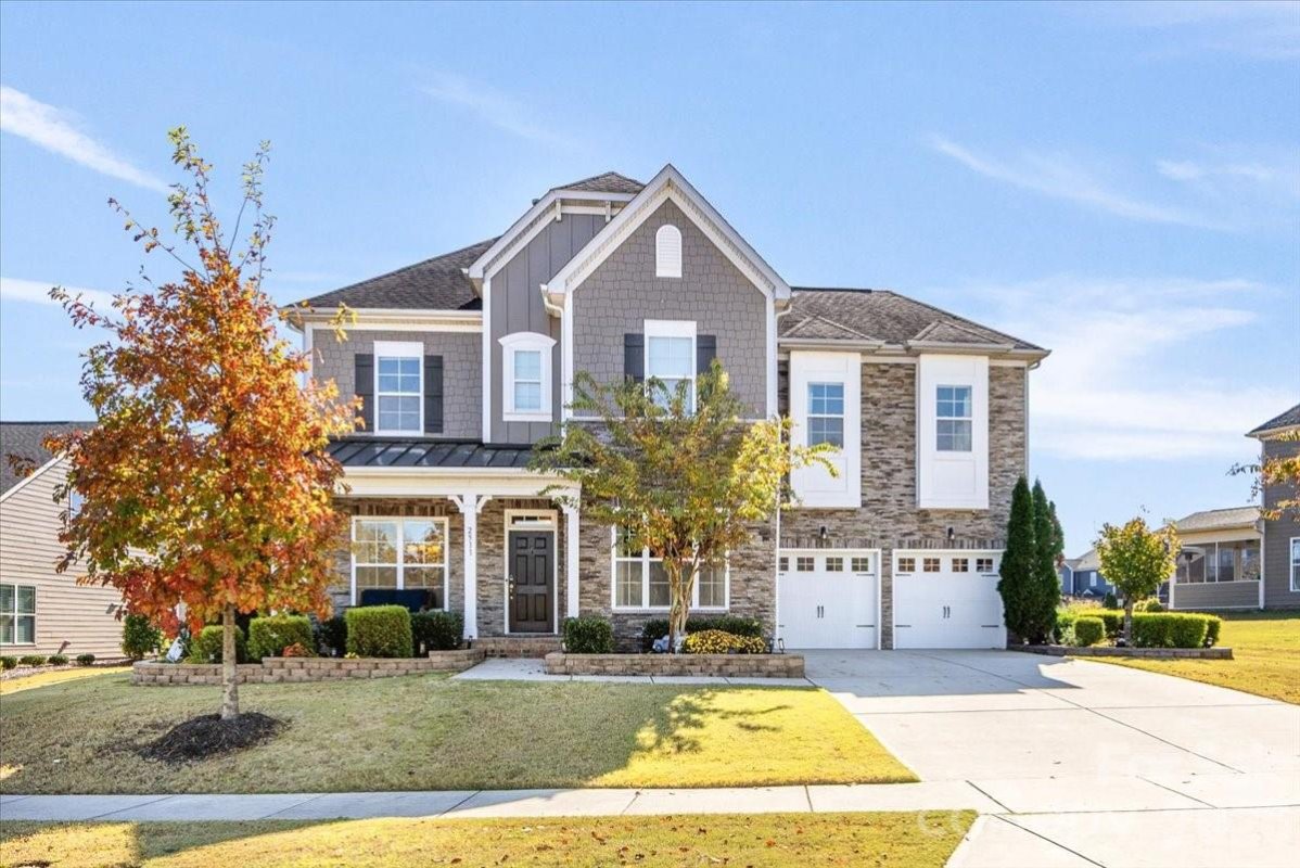 2511 Carnation Drive