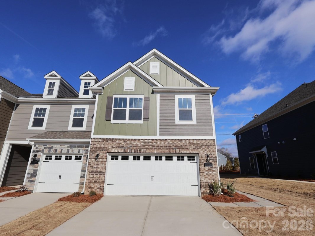 1126 Overbrook Place