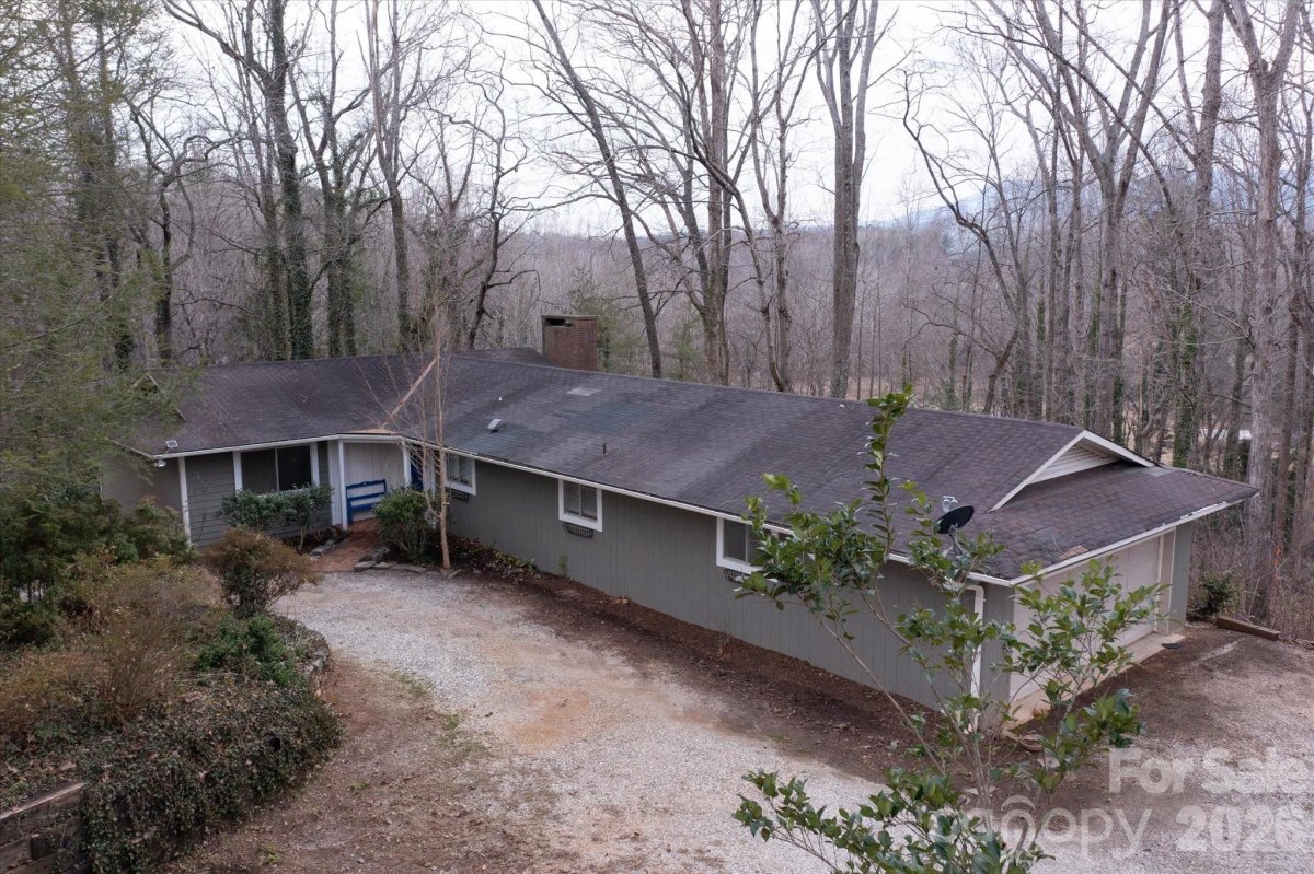 277 Fairlane Road