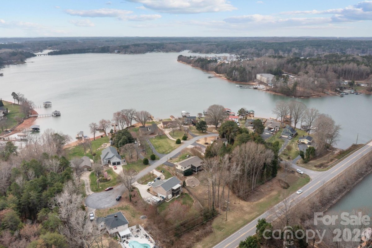 4278 Harbor Lane