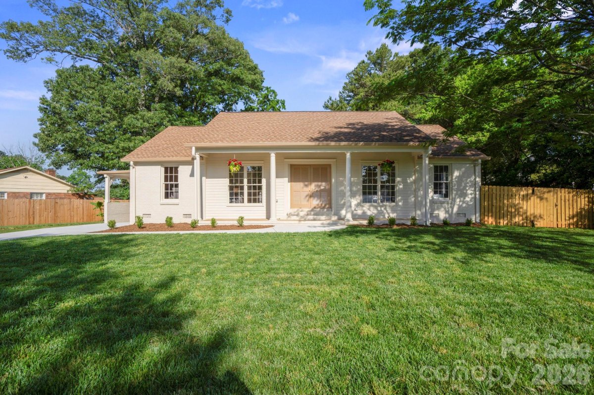 6100 Ashcrest Drive