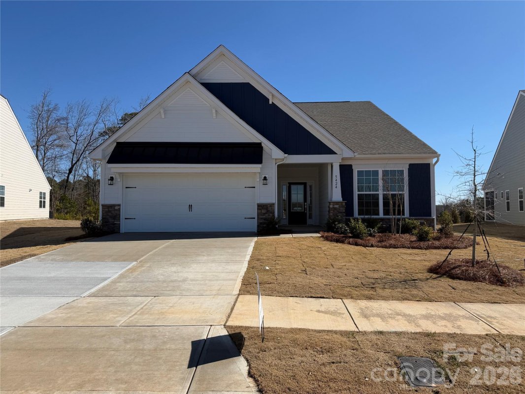 5424 Redbud Road