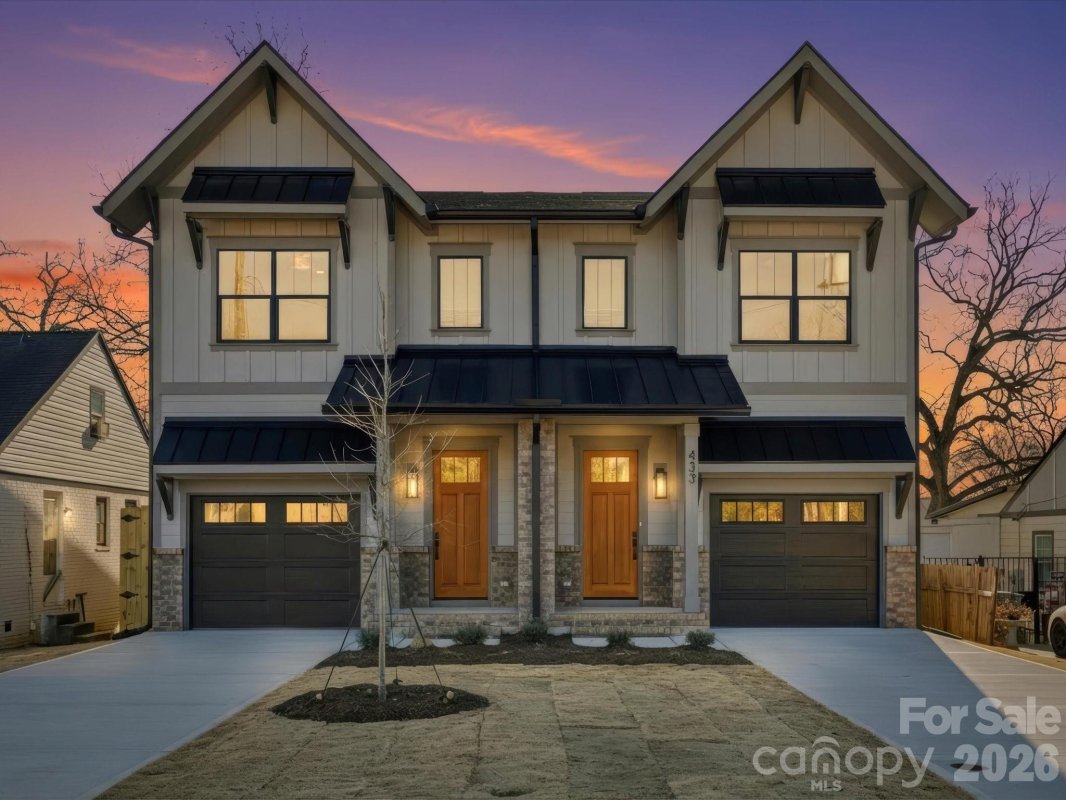 431 W Peterson Drive