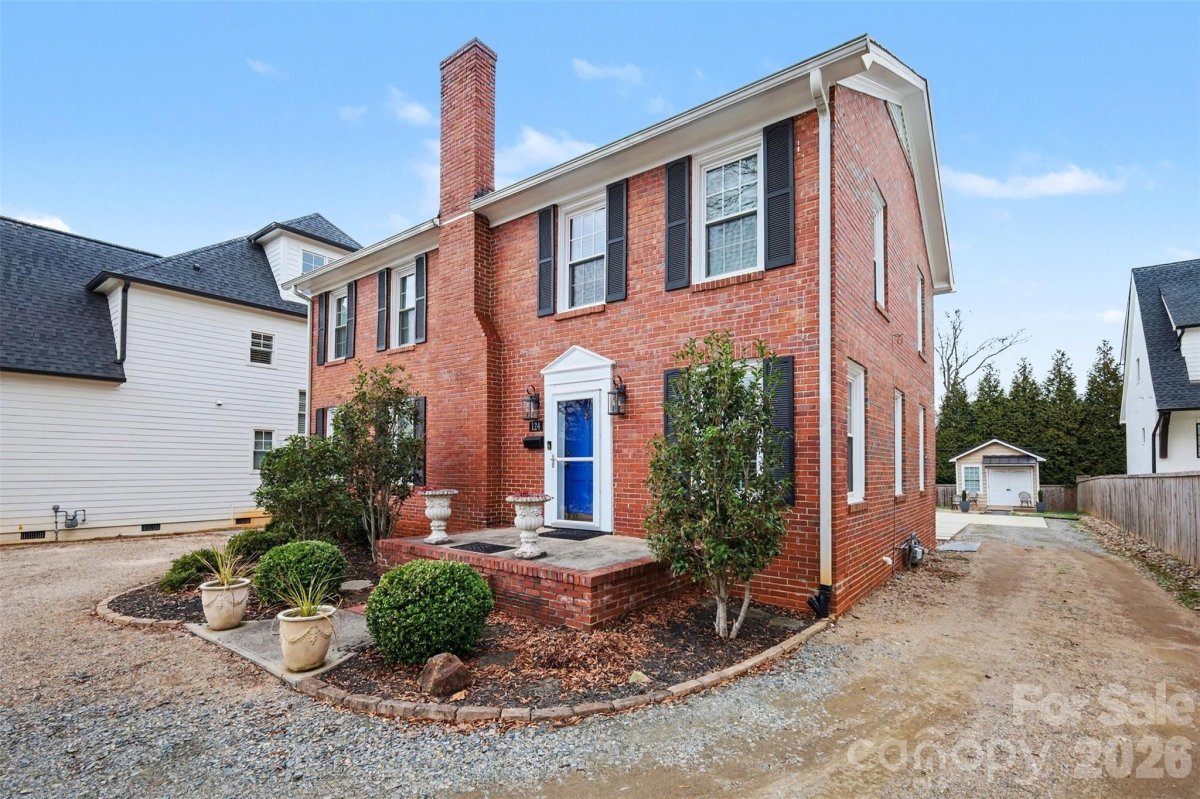 124 Tranquil Avenue