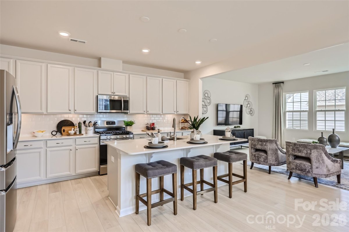 941 Cobbled Way