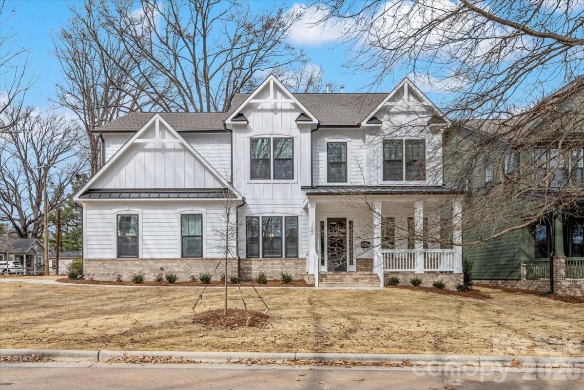 1607 Chippendale Road