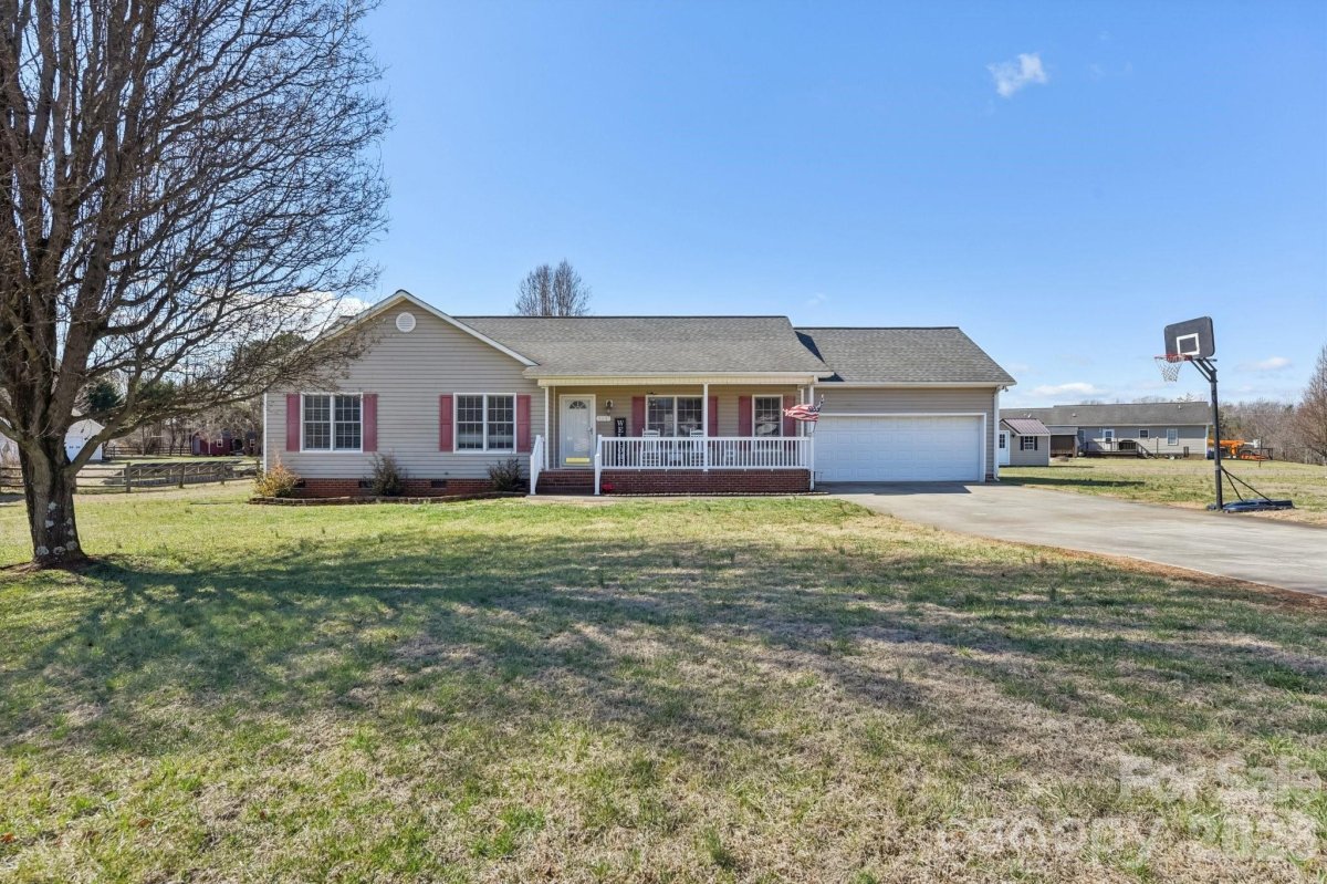 113 Rock Island Drive