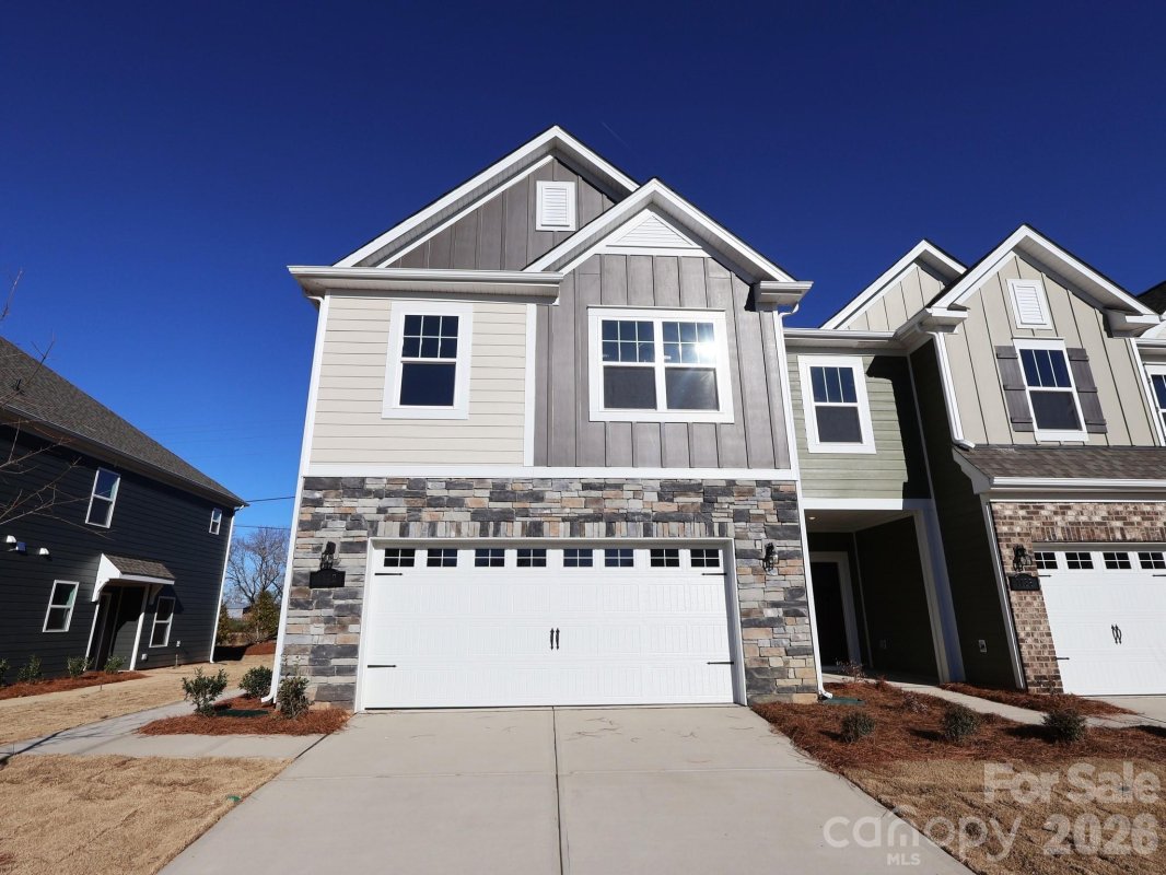 1142 Overbrook Place