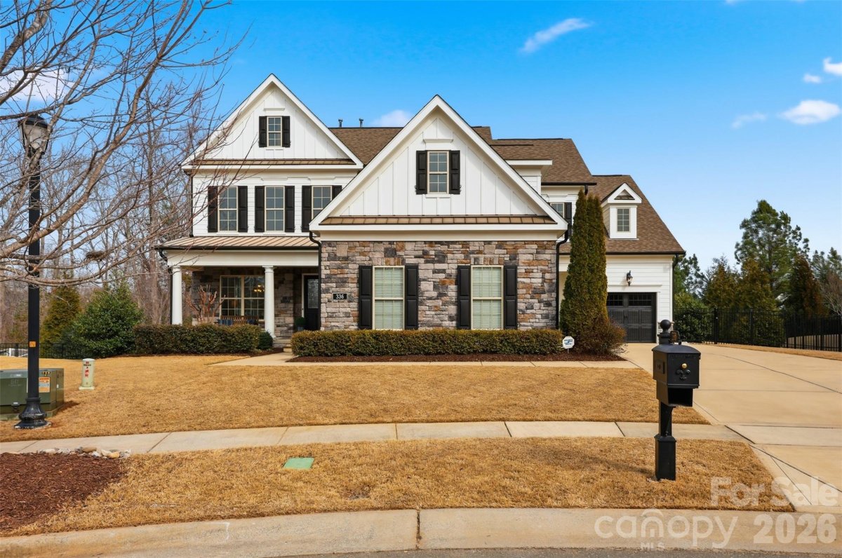 336 Newington Court