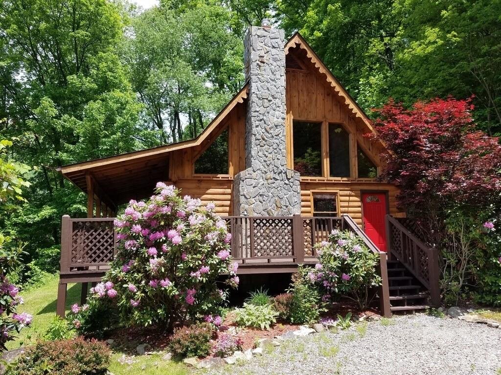 135 Pretty Ridge Road