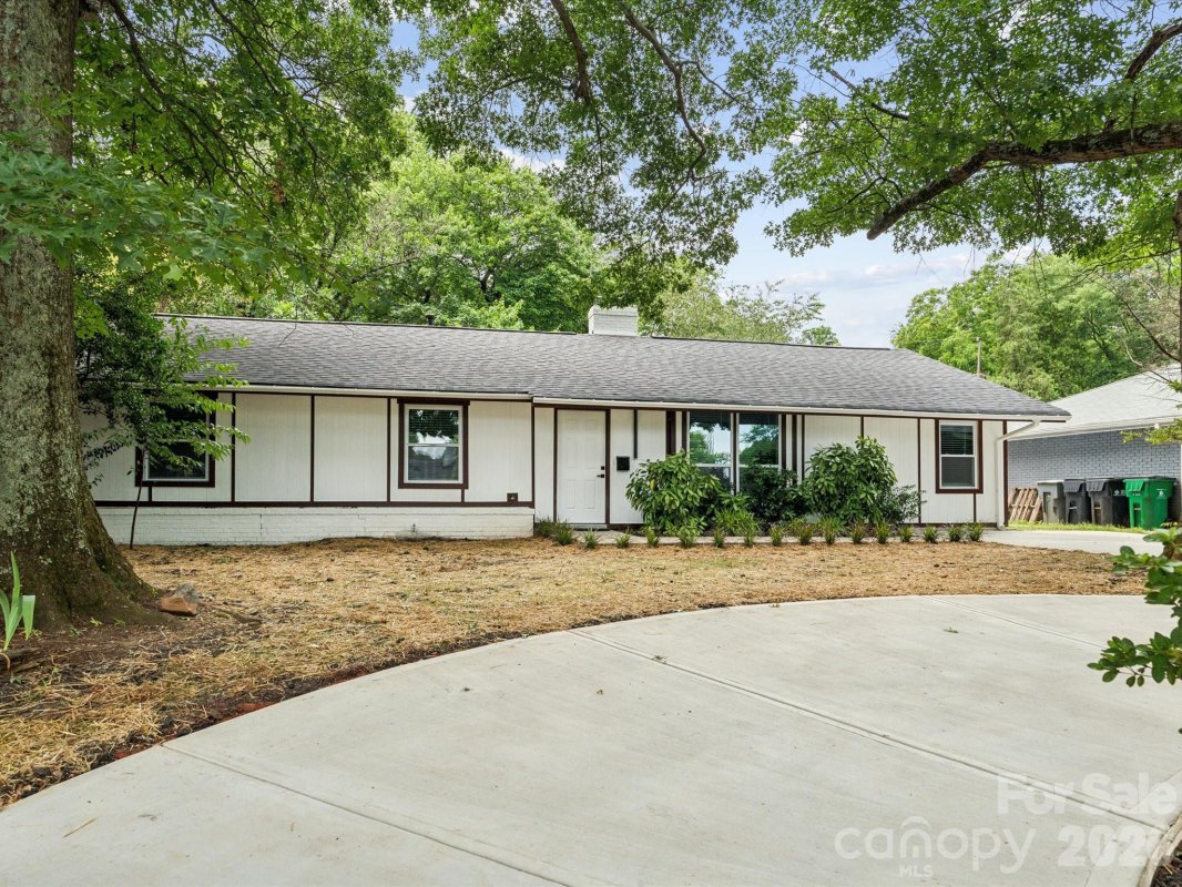 2000 Tyvola Road