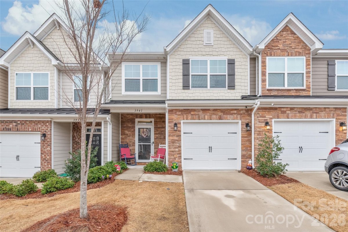 3941 Rothwood Lane