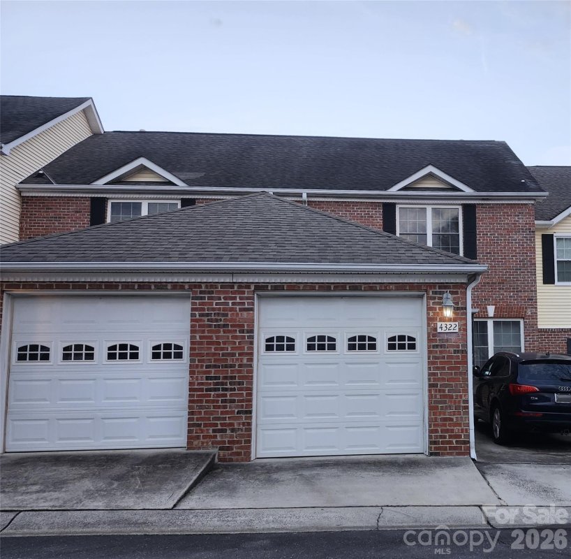 4322 Laurel Hill Lane