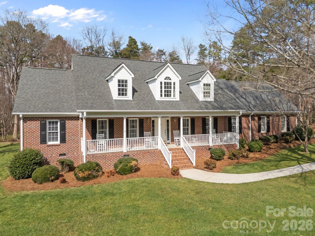 220 St Johns Drive