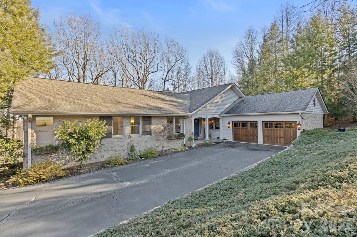 103 Bellshire Drive
