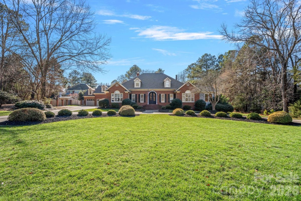 3430 Gray Moss Road