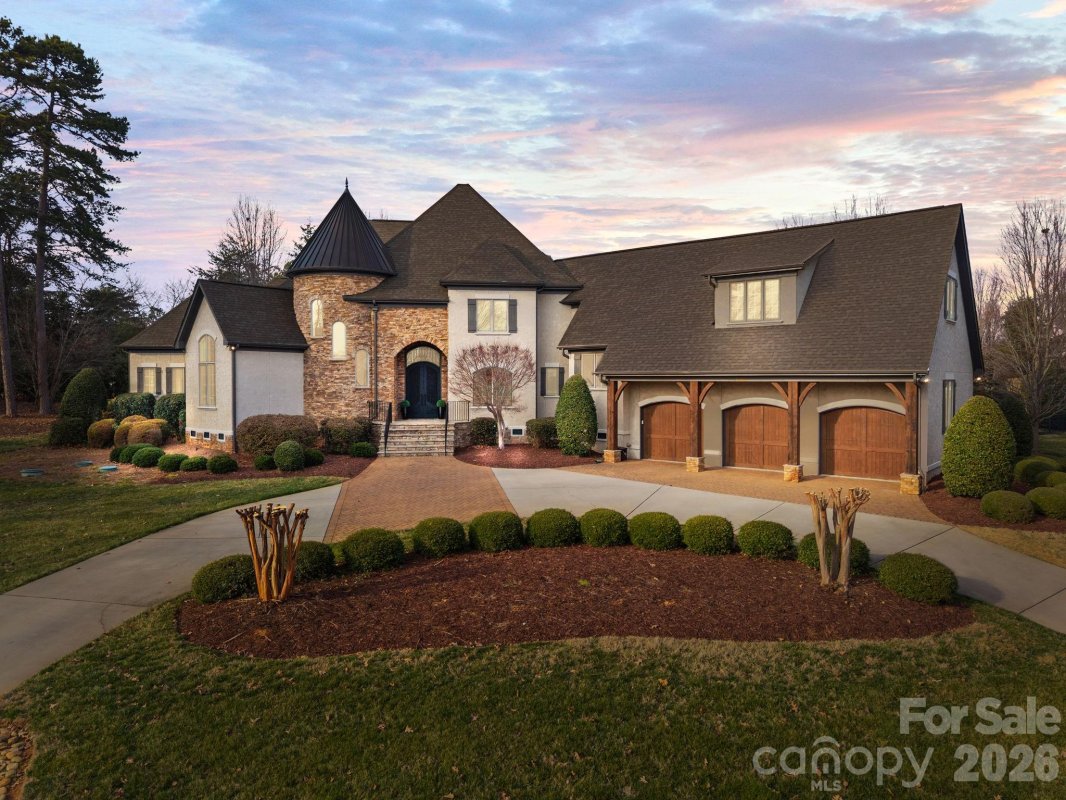 252 Milford Circle